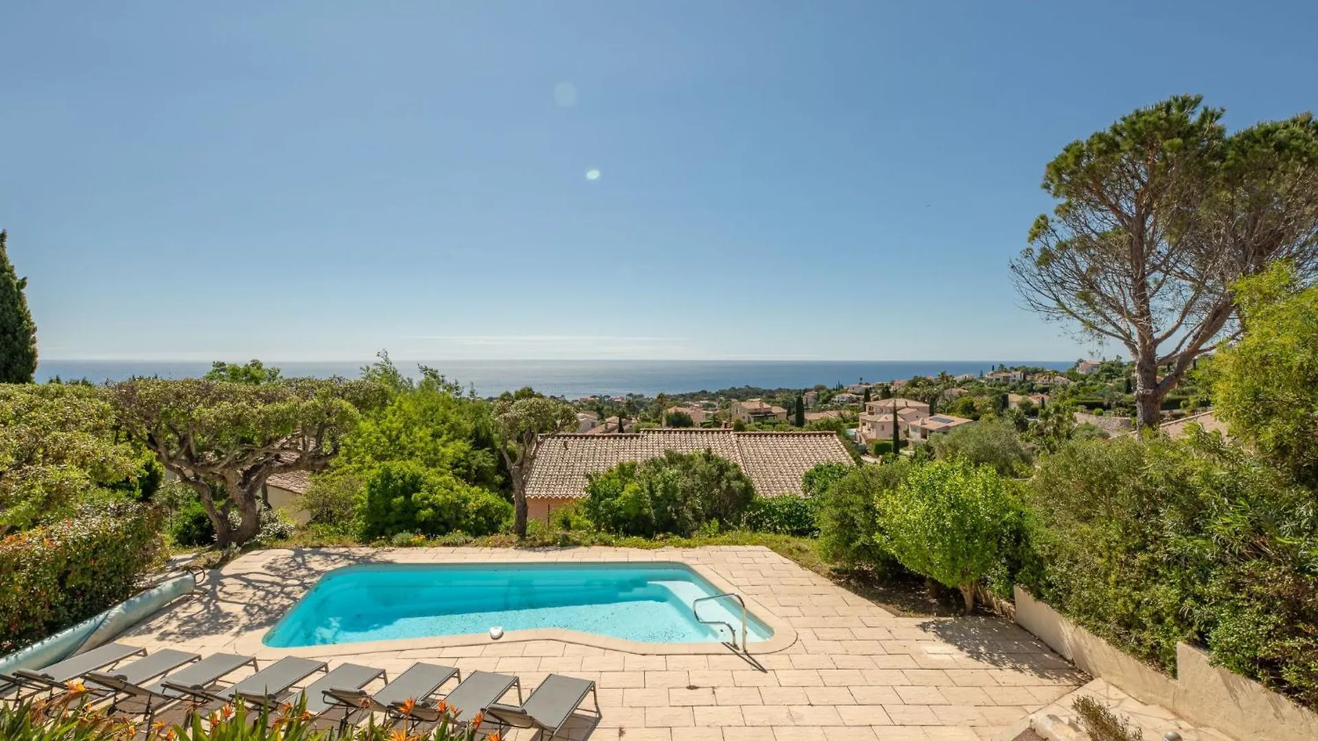 Apartment Le Forum De La Mer-2 By Interhome Saint Aygulf